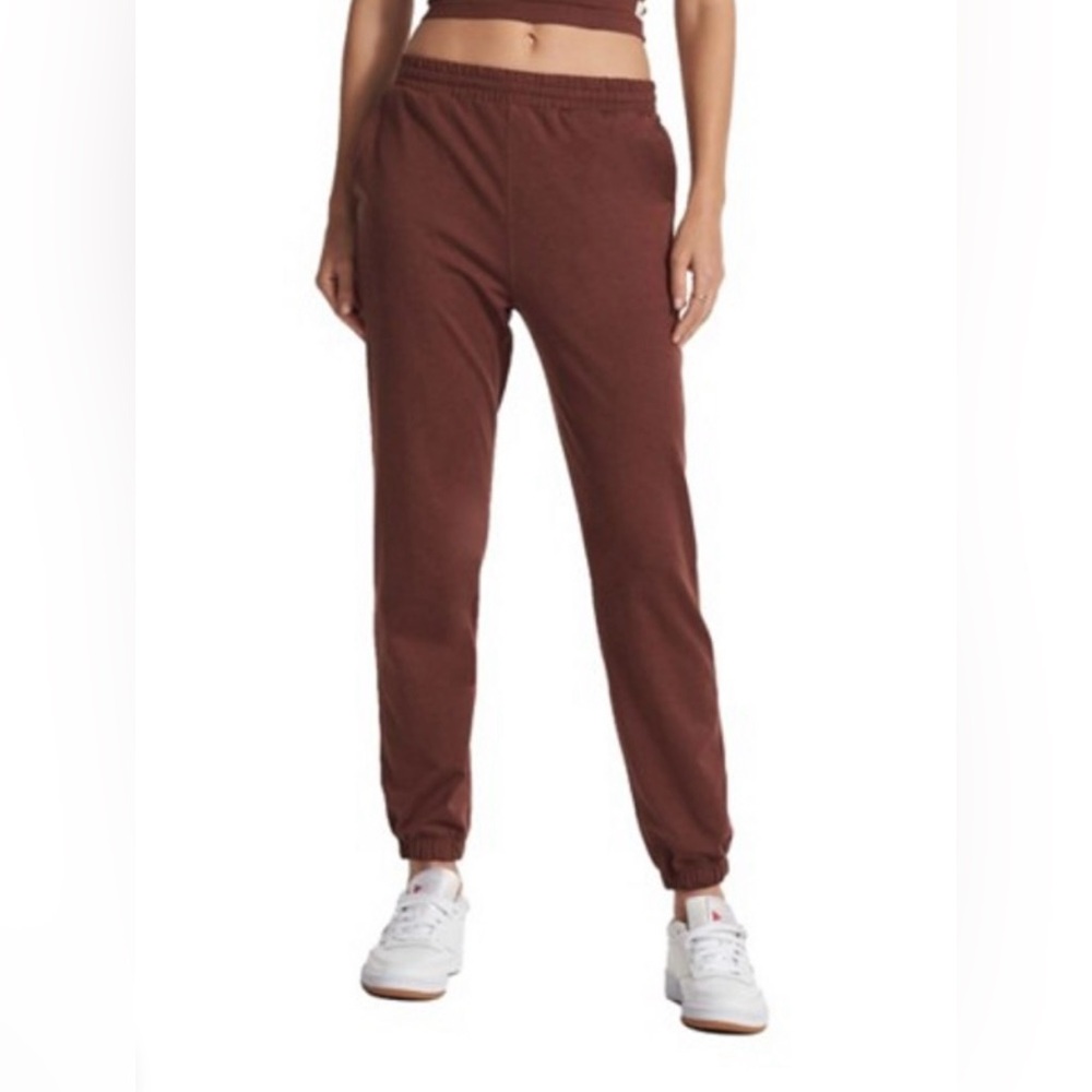 Vuori boyfriend joggers
